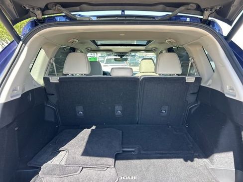 Used 2023 Nissan Rogue SL w/ SL Premium Package image 8