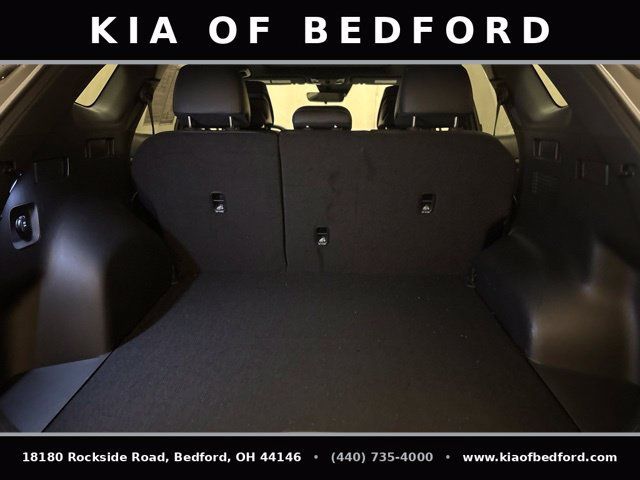 Certified 2025 Kia Sportage X-Line w/ Premium Package AWD/4WD image 11