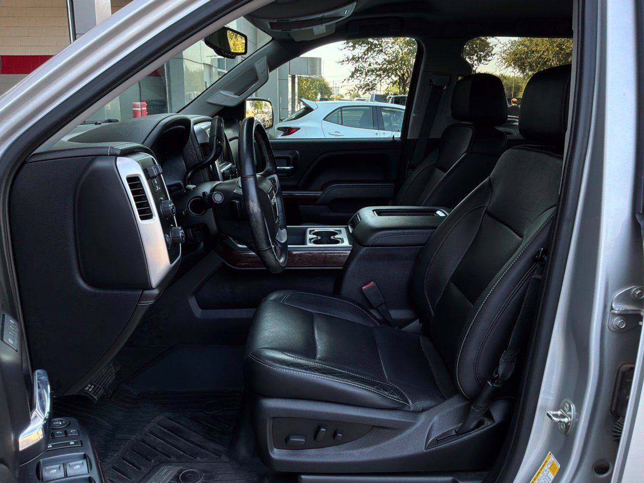 Used 2018 GMC Sierra 1500 SLT w/ Texas SLT Premium Package AWD/4WD image 12