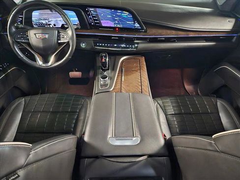 Used 2023 Cadillac Escalade Sport Platinum w/ LPO, ONYX Package image 19