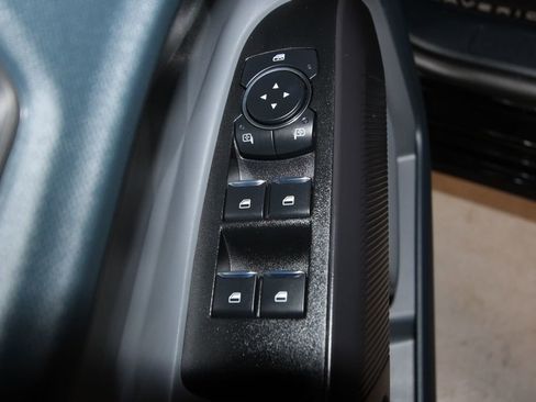 Used 2025 Ford Maverick Lobo image 6