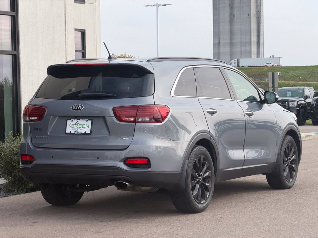 Used 2019 Kia Sorento S FWD image 2