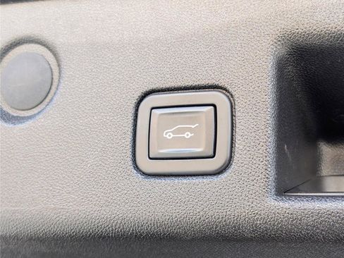 Used 2022 Chevrolet Equinox LT image 15