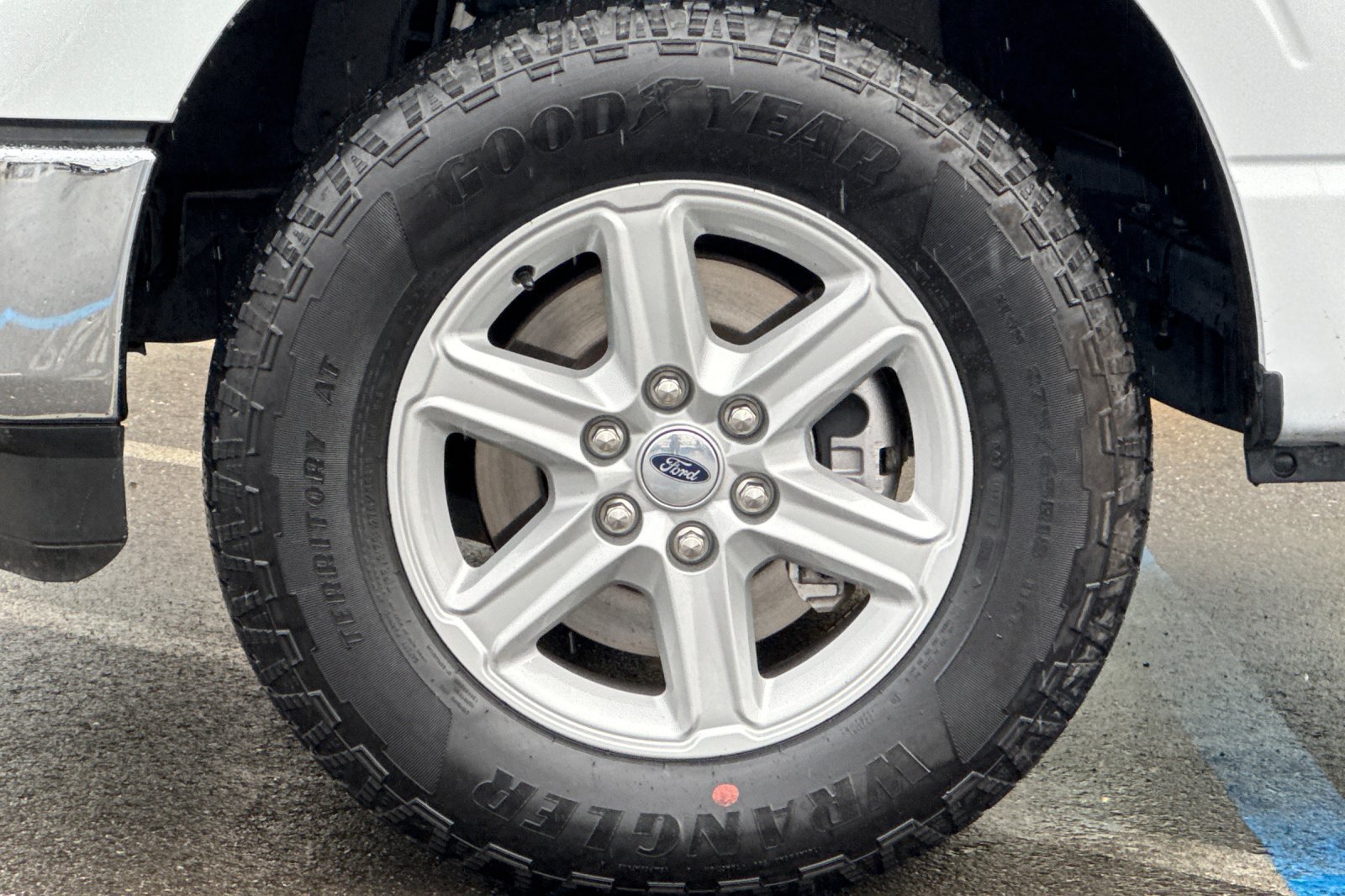 Used 2025 Ford F150 Lariat AWD/4WD image 47