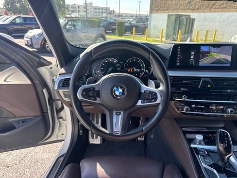 Used 2019 BMW 540i xDrive w/ M Sport Package AWD/4WD image 18