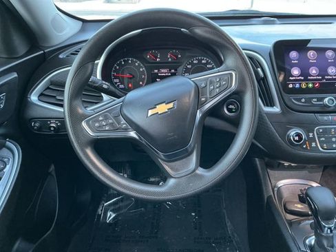 Used 2023 Chevrolet Malibu LT image 28