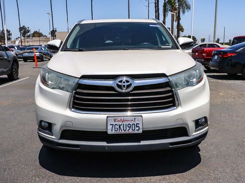 Used 2014 Toyota Highlander Limited FWD image 18