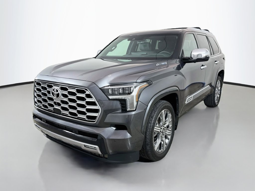 Used 2026 Toyota Sequoia Capstone AWD/4WD image 3