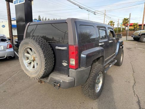 Used 2008 HUMMER H3 Alpha image 3