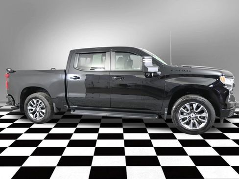 Used 2025 Chevrolet Silverado 1500 RST w/ All Star Edition Plus AWD/4WD image 12