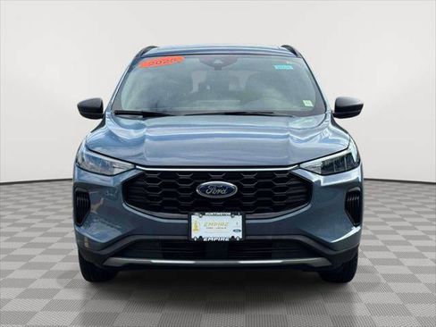 Certified 2025 Ford Escape ST-Line w/ Tech Pack #1 AWD/4WD image 2