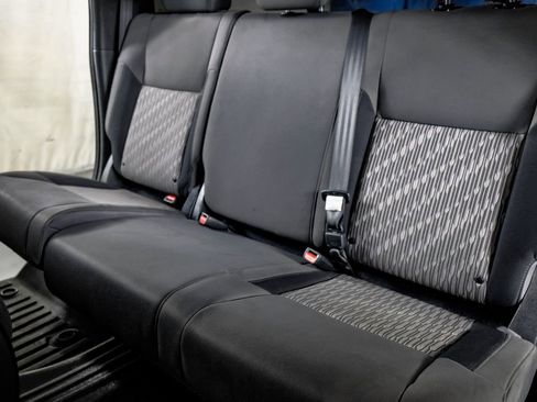 Used 2020 Toyota Tundra SR image 30