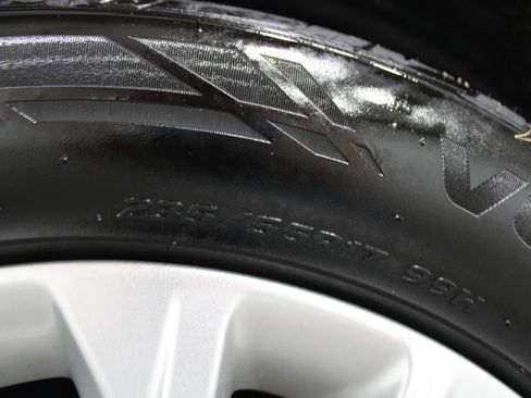 Used 2019 Ford Escape SE FWD image 10