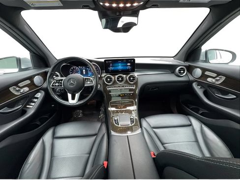 Used 2020 Mercedes-Benz GLC 300 4MATIC image 38