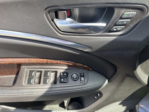 Used 2020 Acura MDX FWD image 21