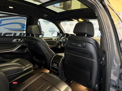 Used 2021 BMW ALPINA XB7 image 24