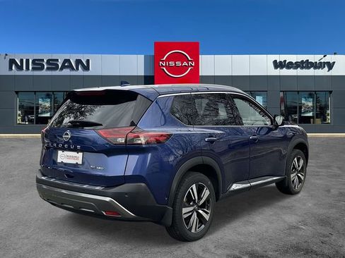 Used 2023 Nissan Rogue SL w/ SL Premium Package image 5