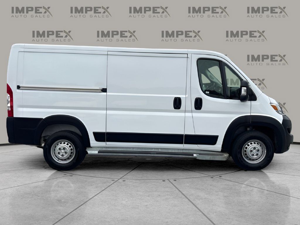 Used 2025 RAM ProMaster 2500 w/ U-Haul Equipment Group FWD image 6