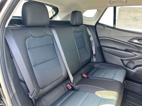 New 2026 Chevrolet Trax LT w/ Driver Confidence Package FWD image 18