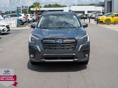 Certified 2023 Subaru Forester Limited AWD/4WD image 8