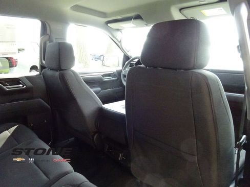 New 2026 GMC Sierra 1500 SLE image 22