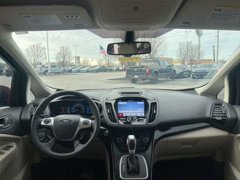 Used 2018 Ford C-MAX Titanium w/ Equipment Group 301A image 16