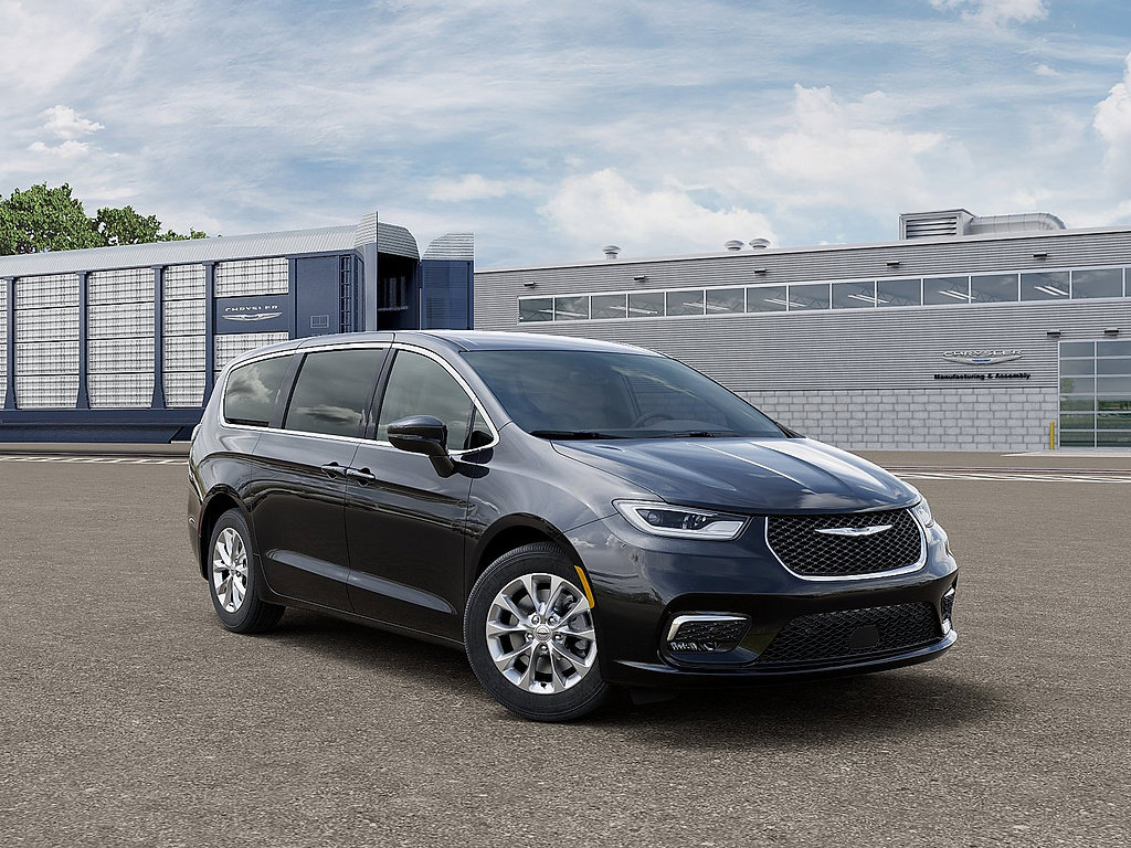 New 2026 Chrysler Pacifica Select AWD/4WD image 5