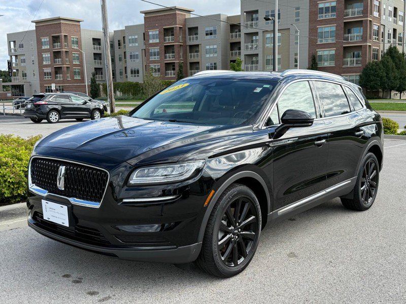 Certified 2023 Lincoln Nautilus Reserve w/ Monochromatic Package AWD/4WD image 11