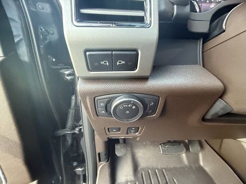 Used 2019 Ford F250 King Ranch w/ King Ranch Ultimate Package image 25