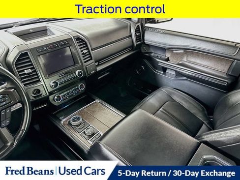 Used 2018 Ford Expedition Limited w/ Equipment Group 302A AWD/4WD image 32