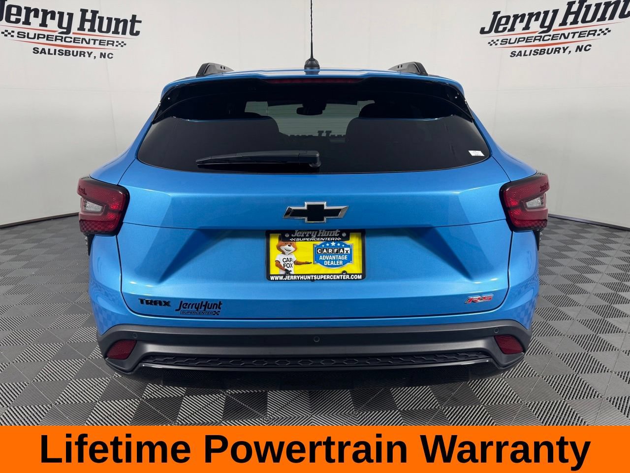 Used 2025 Chevrolet Trax RS w/ Driver Confidence Package FWD image 10