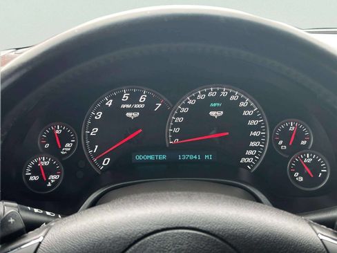 Used 2013 Chevrolet Corvette Grand Sport w/ 3LT Preferred Equipment Group RWD image 35