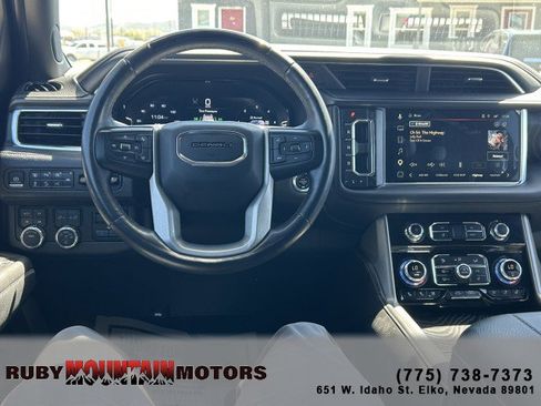 Used 2023 GMC Yukon Denali w/ Advanced Technology Package AWD/4WD image 12