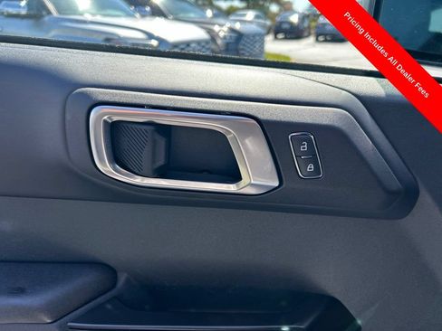Used 2024 Ford Bronco Raptor w/ Interior Carbon Fiber Pack 6 AWD/4WD image 6