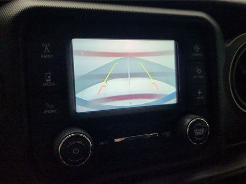 Used 2019 Jeep Wrangler Unlimited Sport S image 38