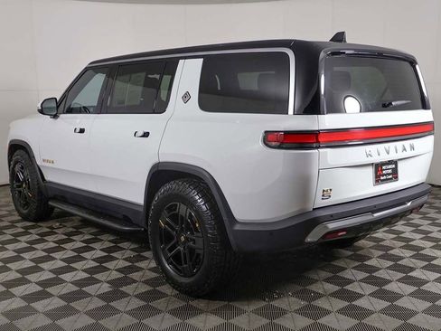 Used 2023 Rivian R1S Adventure image 12