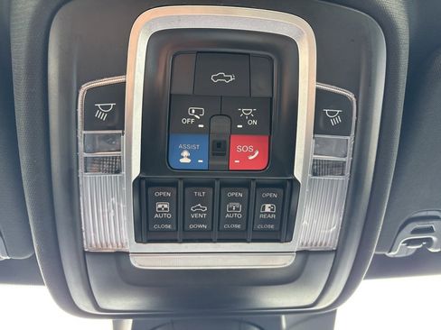 Used 2022 RAM 1500 Limited image 28