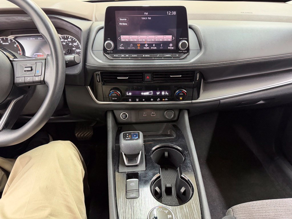 Used 2021 Nissan Rogue SV AWD/4WD image 24