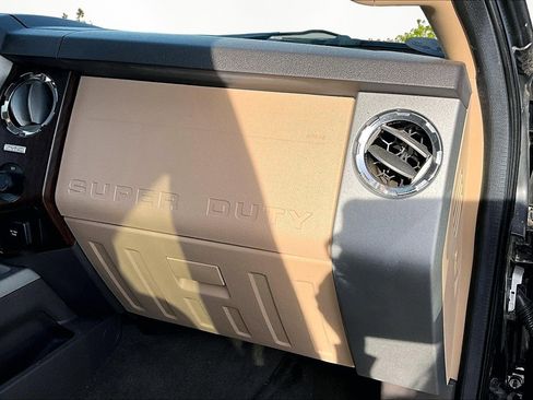 Used 2016 Ford F350 Lariat w/ Lariat Ultimate Package image 17