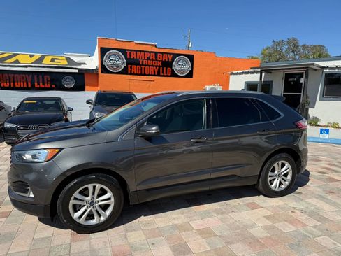 Used 2019 Ford Edge SEL FWD image 4