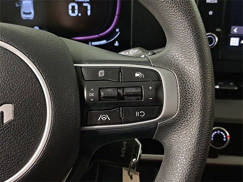 Used 2024 Kia Sportage LX image 24