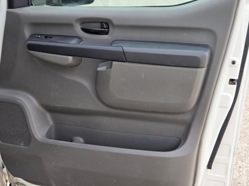 Used 2020 Nissan NV 3500 SL RWD image 26