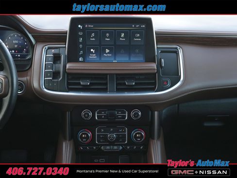 Used 2024 Chevrolet Suburban High Country image 12