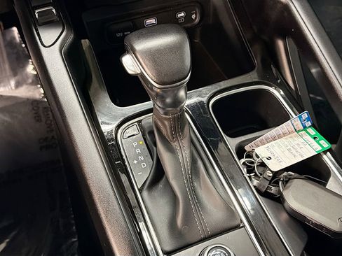 Used 2023 Kia Telluride S w/ S Sunroof Package image 18