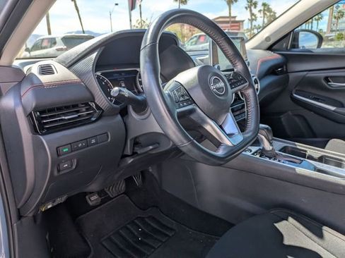 Certified 2024 Nissan Sentra SR FWD image 11