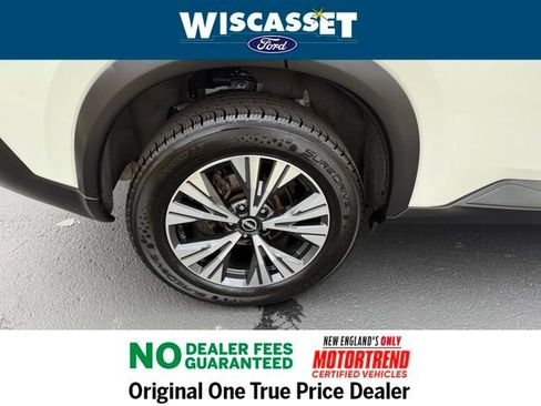 Used 2023 Nissan Rogue SV image 25