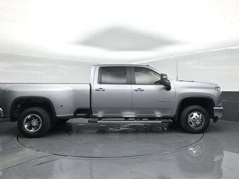 Used 2025 Chevrolet Silverado 3500 LT w/ All Star Edition AWD/4WD image 9