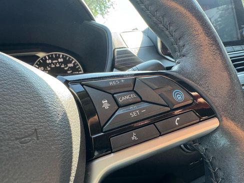 Used 2022 Nissan Altima 2.5 SL FWD image 16