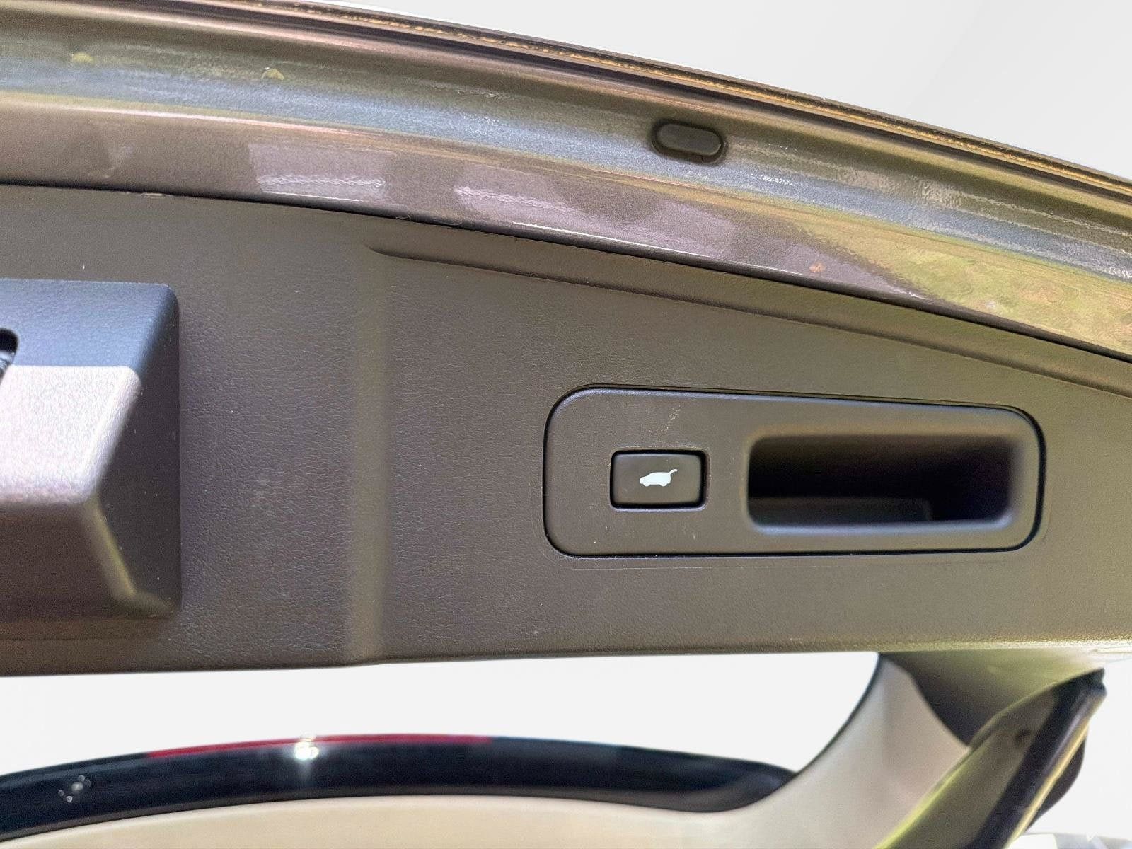 Used 2018 Acura MDX FWD image 13