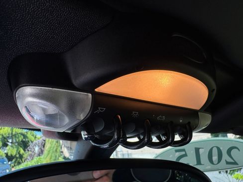 Used 2014 MINI Cooper S FWD image 27